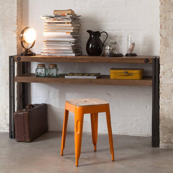 Sidetable industrieel acaciahout met grijs metaal