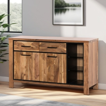 Houten dressoir 135 cm.