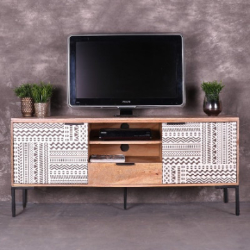 Tv meubel mangohout 150 cm breed met twee deurtjes.